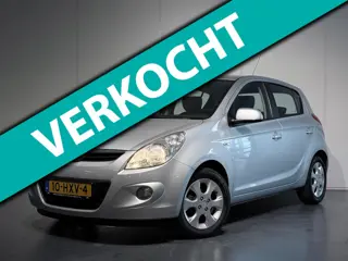 Hyundai I20 1.4i i-Catcher /Airco/Elek. Pakket/Leer/LMV
