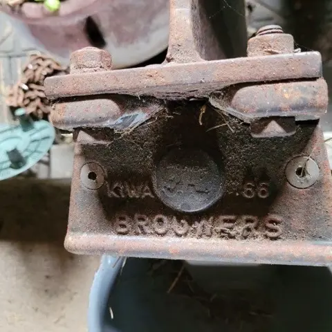 Rundvee zelfdrinkbakjes (Merk Brouwer)