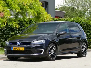 Volkswagen Golf 1.4 TSI GTE | panoramadak | 18" all-season-banden | navigatie | bluetooth