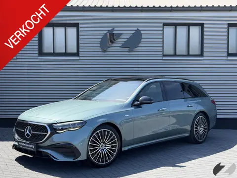 Mercedes-Benz E-Klasse Estate 300 e AMG Line |Pano|Trekhaak|Bur|Memory| | Distr | Pano | Burmester |