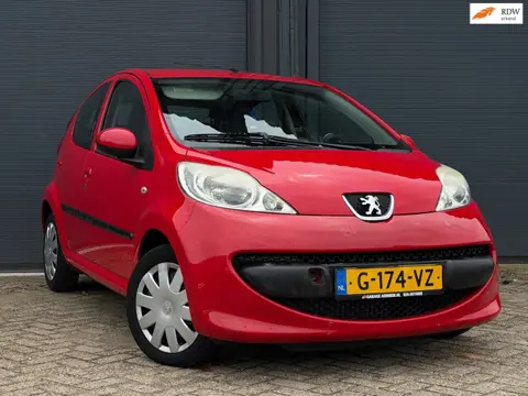 Peugeot 107 1.0 | Airco | NWE Koppeling | E-Pakket |