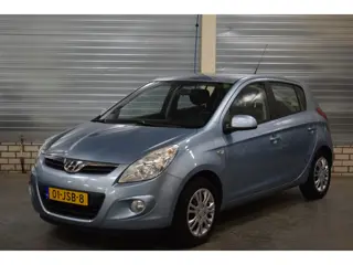 Hyundai I20 1.2i Business Edition 123.000KM! + Climate control|Trekhaak|