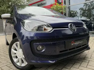 Volkswagen up! 1.0 5 DEURS *!* CLUB *!* NAVI/ STOELVERWARMING/ LMV/ PRIVACY GLAS *!*