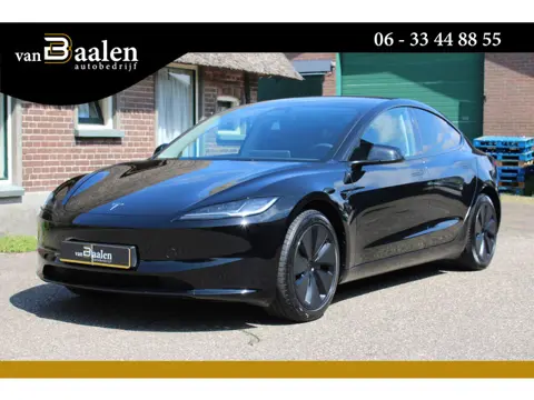 Tesla Model 3 RWD 60 kWh SOh 96,2% HIGHLAND PANO LEER LED 34000KM!!!