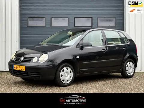 Volkswagen Polo 1.4-16V Comfortline 1e EIG / CLIMA / CRUISE