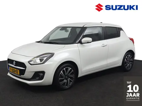 Suzuki Swift 1.2 Style Smart Hybrid | Keyless Entry | Stoelverwarming | Navigatie | Cruise Control |