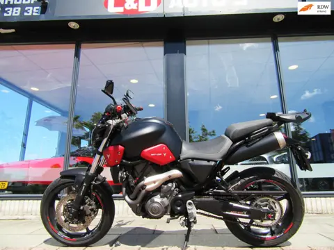 Yamaha Tour MT-03 2016 CUSTOM NAKED BIKE A2 35KW UNIEK