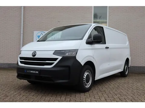 Volkswagen Transporter 2.0TDI 110KW L2H1 [Incl BPM]