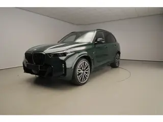 BMW X5 xDrive50e | M-Sportpakket | LED | HUD | Leder | Achterasbesturing | Active cruise | Trekhaak 