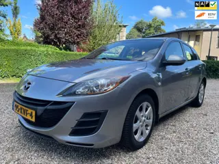 Mazda 3 1.6 Business clima