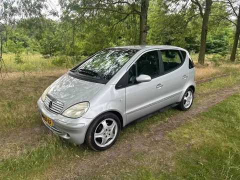 Mercedes-Benz A-klasse 190 Elegance Lang APK t/m 08-02-2027