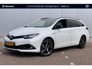 Toyota Auris 1.8 Hybrid Executive / Bluetooth / Camera / Parkeersensoren / Navigatie /