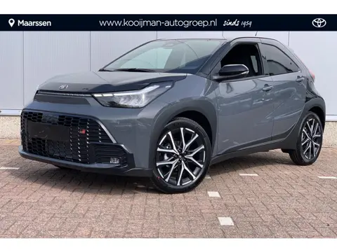 Toyota Aygo X Hybrid 115 GR Sport / Keyless Entry / Camera / Carplay / Stoelverwarming /