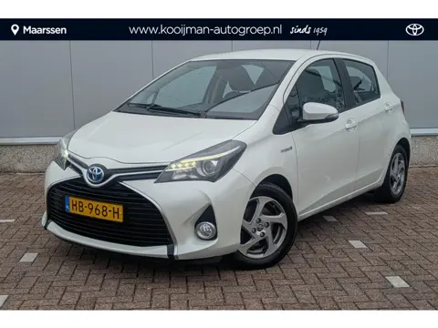 Toyota Yaris 1.5 Hybrid Lease / Automaat / Camera / NL-auto / Bluetooth telefoonvoorbereiding /