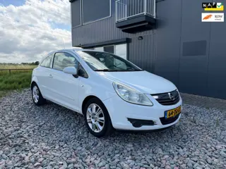 Opel Corsa 1.2-16V Business