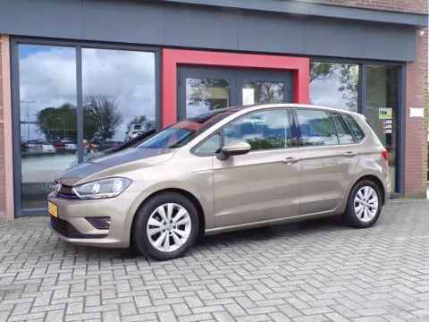 Volkswagen Golf Sportsvan 1.0 TSI Connected Series Trekhaak ECC Cruise Carplay Navi