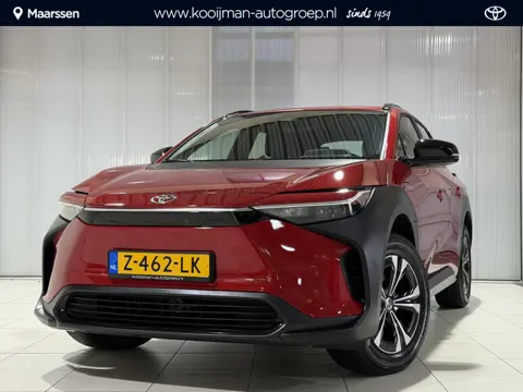 Toyota bZ4X Active 71 kWh / 17% bijtelling / Camera / Apple carplay/android auto /