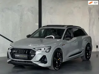 Audi E-tron S-Line 55, Nachtzicht, Head-Up, Individual kleur!, Pano, 360°, Ruitjes leer, B&O, enz..