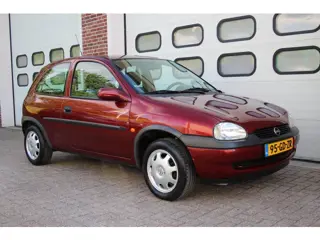 Opel Corsa 1.2i-16V Strada 3-Deurs * Automaat / APK 30-07-2027 *