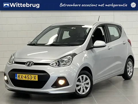 Hyundai i10 1.0i i-Motion Comfort TREKHAAK TBV FIETSENDRAGER | CLIMATE CONTROL | RADIO / USB | 12 MA