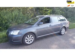 Toyota Avensis Wagon 2.0 VVTi Linea Sol