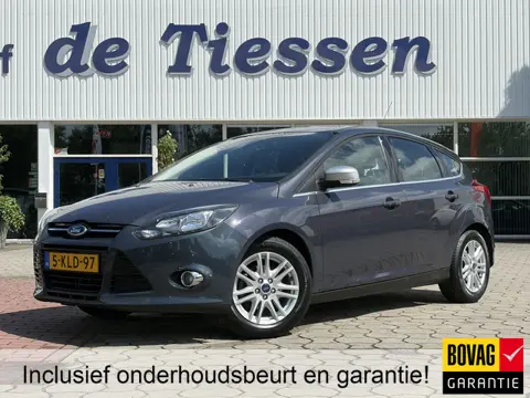 Ford Focus 1.0 EcoBoost Titanium Trekhaak, Cruise, PDC Rijklaar met beurt & garantie!