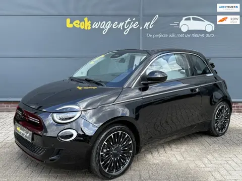 Fiat 500 C e La Prima 42 kWh Cabrio *camera *leder * JBL *17”