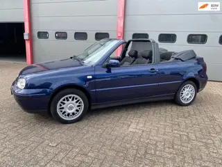 Volkswagen Golf Cabriolet 1.8 Highline topstaat 2e eig elektrisch dak org Nederlandse auto met onder