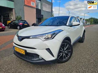 Toyota C-HR Executive GARANTIE