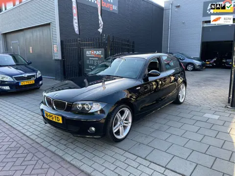BMW 1-serie 116i Sport Airco Andriod/Carplay NAP APK