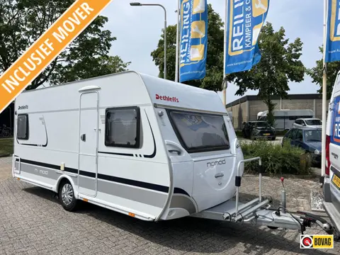 Dethleffs Nomad 450 DB Mover, Voortent, Hordeur