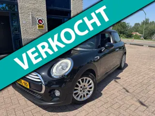 Mini 3-Deurs 1.5 Cooper Chili- nav- sportstoelen- NL auto