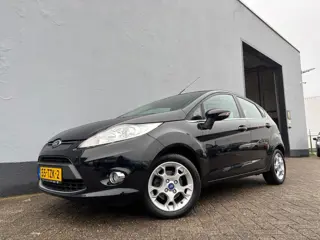 Ford Fiesta 1.25 Titanium 5-Deurs - Climate - LMV