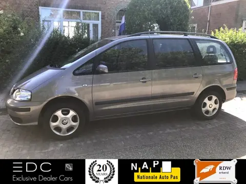 SEAT Alhambra 2.0 7-Persoons | Trekhaak | Cruise | Climate control | NAP Etc.