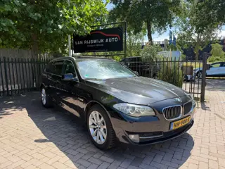 BMW 5-serie Touring 530d High Exe Pano Xenon Leder Nav