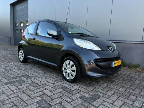 Peugeot 107 1.0-12V XR|Apk tot 04-2027