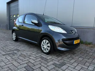 Peugeot 107 1.0-12V XR|Apk tot 04-2027