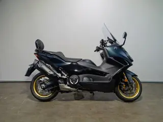 Yamaha T-MAX TECH MAX (bj 2023)