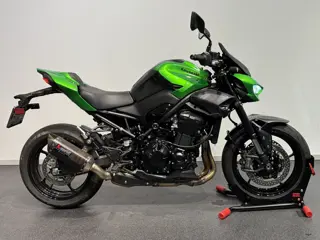 Kawasaki Z900 Performance (bj 2026)