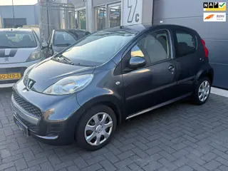 Peugeot 107 1.0 1e EIG AIRCO | ELEKTR PAKKET | APK 01-27 | NAP |