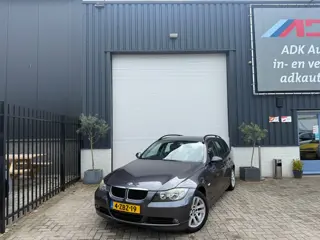 BMW 3-serie Touring 318i TREKHAAK/CLIMA/CRUISE/PDC/MOOIE AUTO