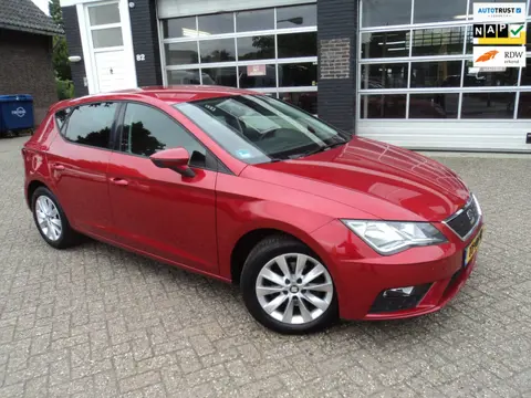 Seat Leon 1.0 EcoTSI Style Business Intense Cruise Camera Digi Dash