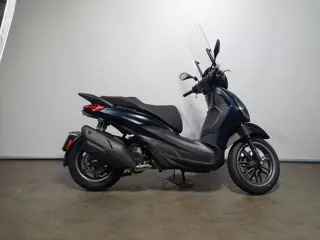 Piaggio BEVERLY 400 S (bj 2023)
