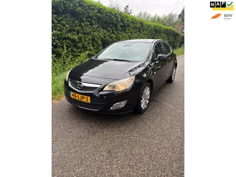 Opel Astra 1.6 Cosmo