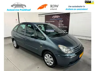 Citroen Xsara Picasso 1.6i-16V Caractère AIRCO / TREKHAAK