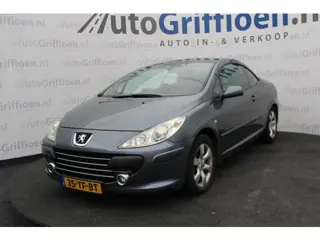 Peugeot 307 CC 2.0-16V Oxygo nette cabrio met leer met nieuwe APK bij aflevering