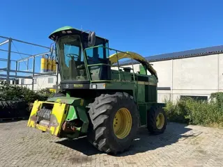 John Deere 6710-708102