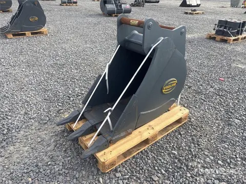 Strickland BT13 580 mm Digging Excavator Bucket - Fits S60