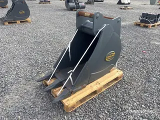 Strickland BT13 580 mm Digging Excavator Bucket - Fits S60
