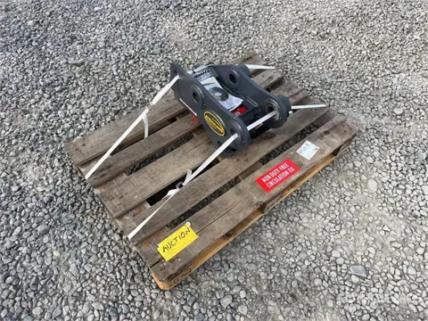 Strickland Quick Coupler - Fits Bobcat E50 (Unused)